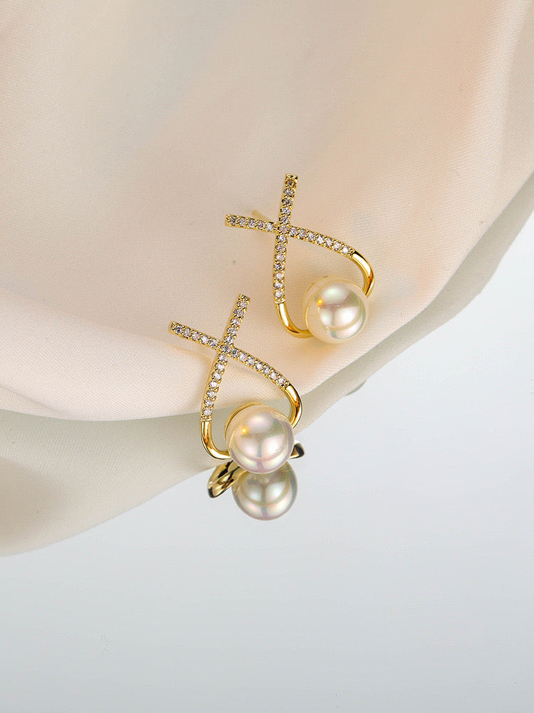 SUPER OFFER: PEARL EARRINGS (PLACED GOLD) AT 70%